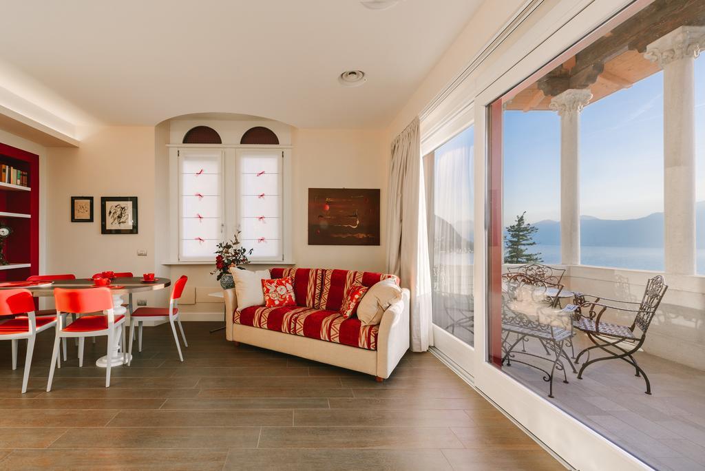 Villa Monti ヴァレンナ 部屋 写真