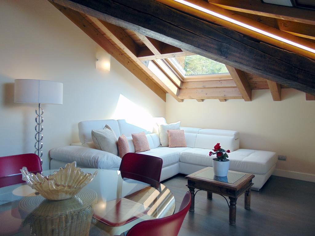 Villa Monti ヴァレンナ エクステリア 写真